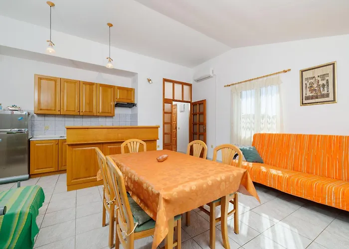 Apartment House Marija *